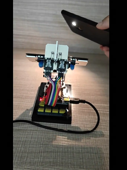 Renewable Energy Us - Kit de Seguimiento Solar DIY -